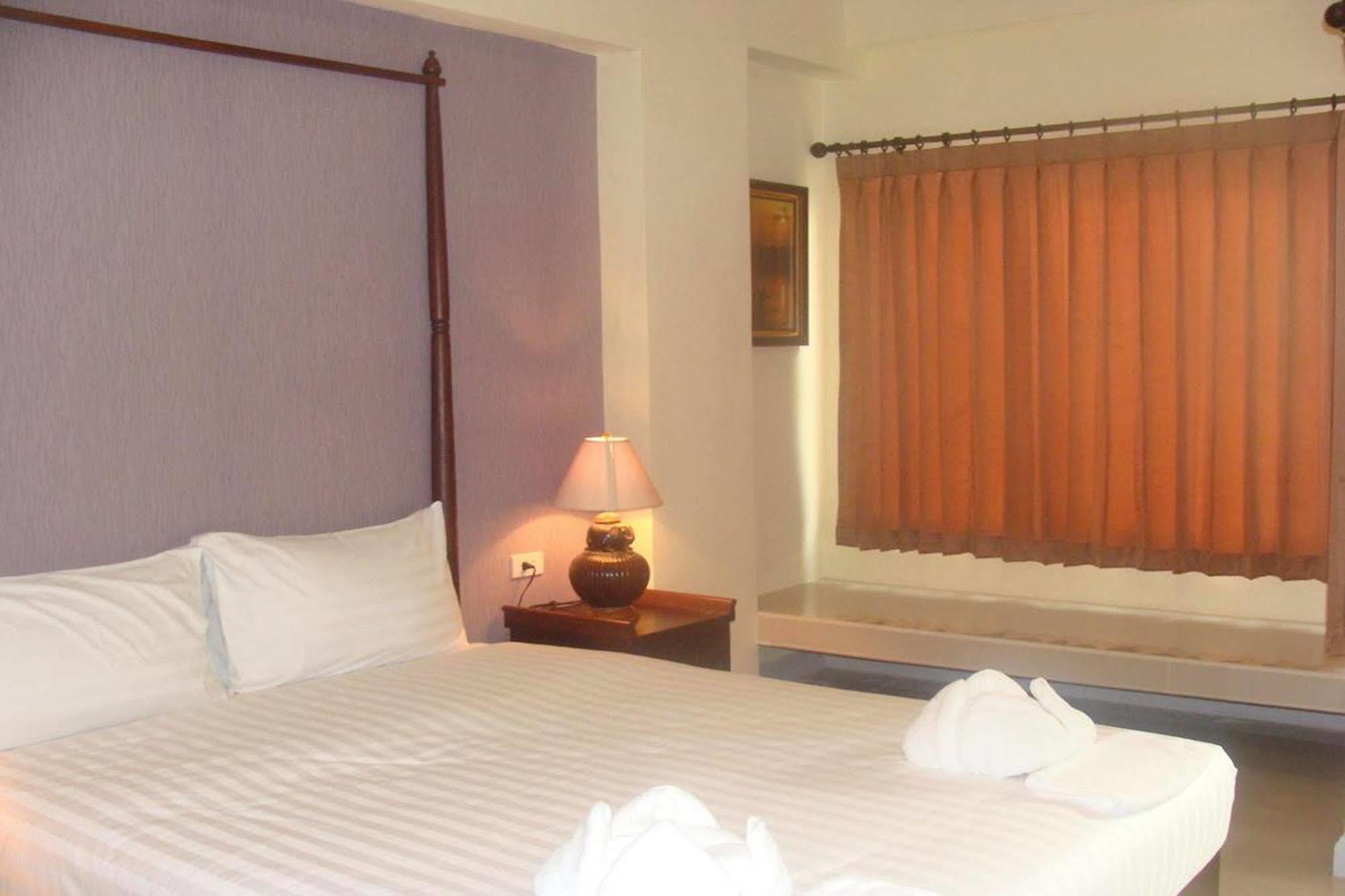 Chivapuri Residence Bangsaen Chonburi Zewnętrze zdjęcie